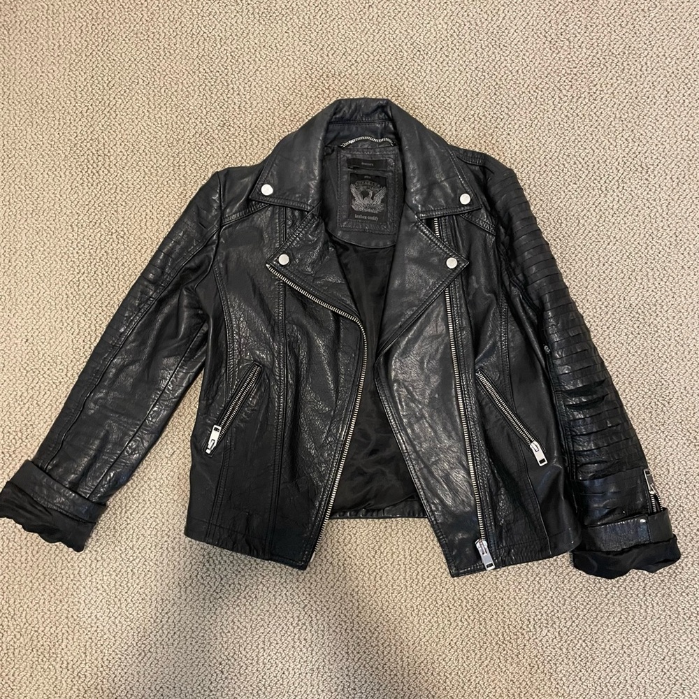 Leather jacket - Picture 2 of 2